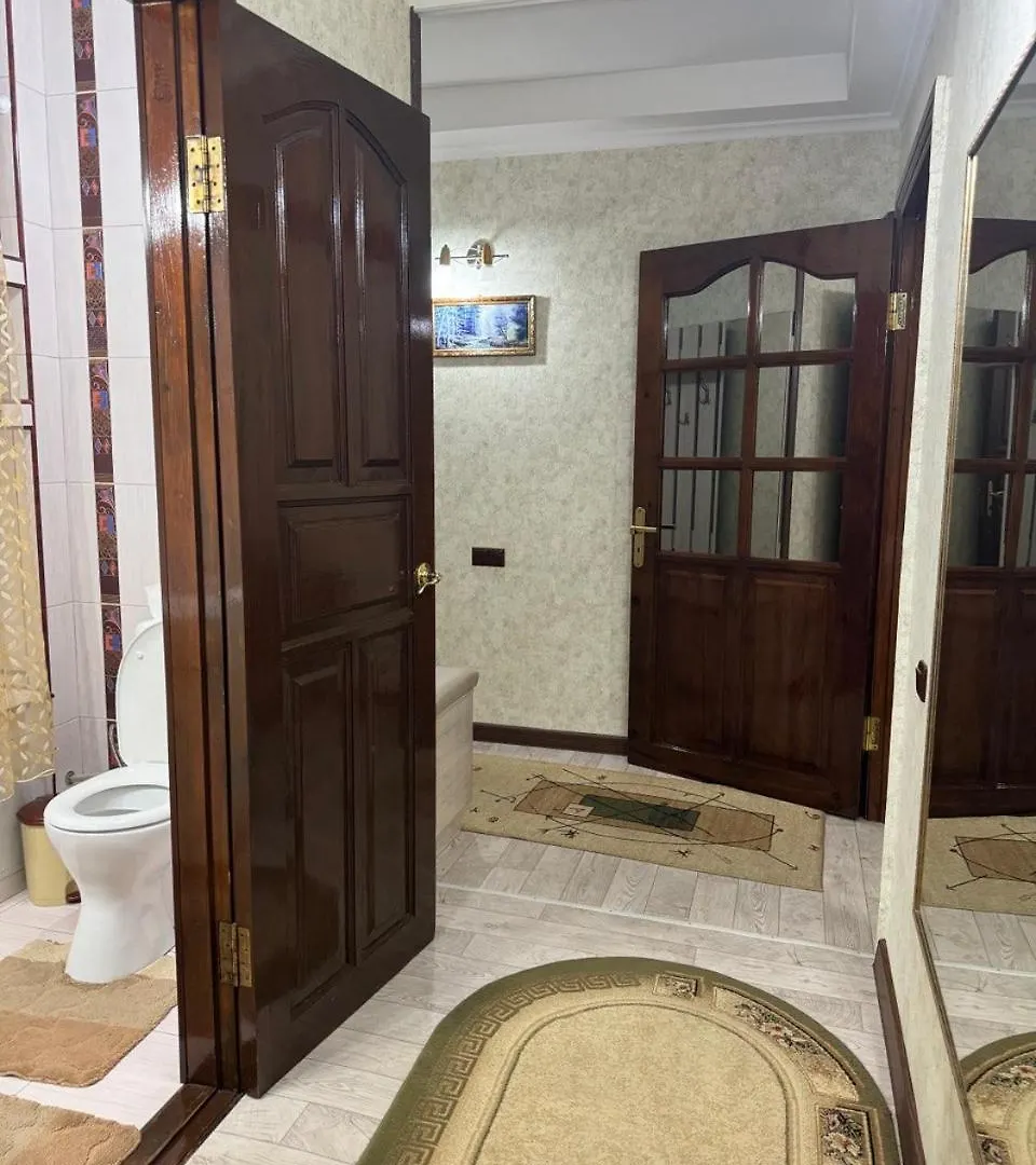 Квартира На Гоголя Almaty Apartment